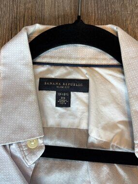 Banana Republic Slim Fit Dress Shirt - Purple and White Floral - XS